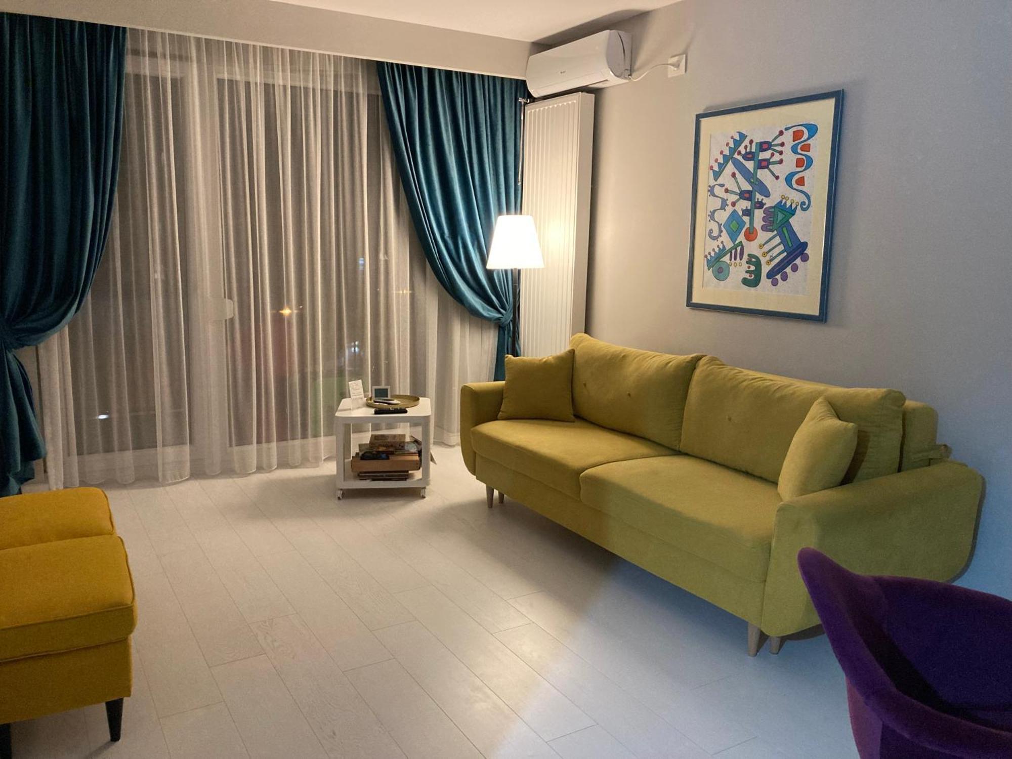 Apartamentul Max, Practic Si Confortabil Oradea Exteriör bild
