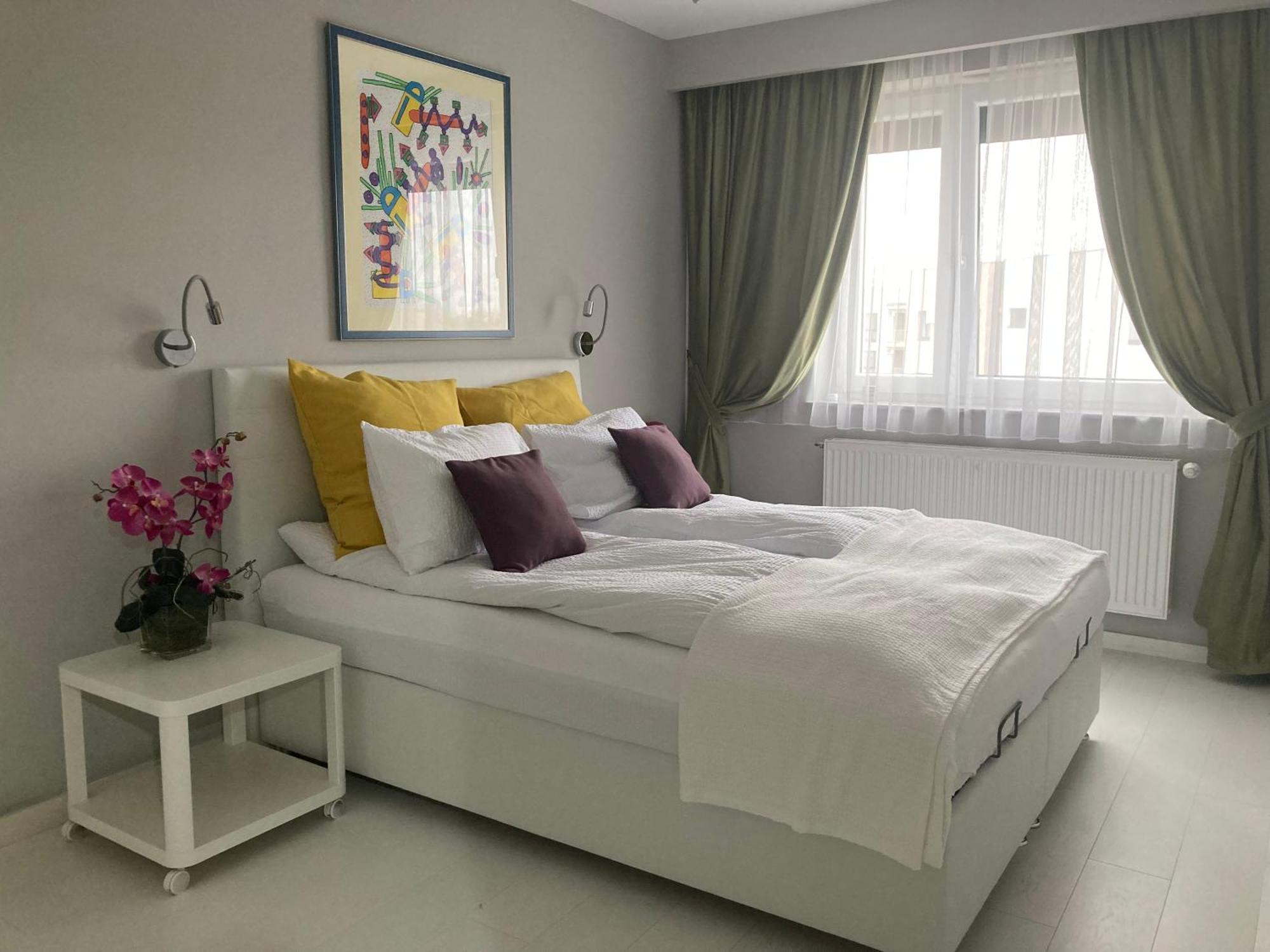 Apartamentul Max, Practic Si Confortabil Oradea Exteriör bild